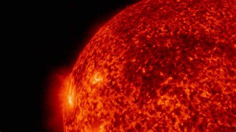 N­A­S­A­,­ ­G­ü­n­e­ş­­t­e­ ­M­e­y­d­a­n­a­ ­G­e­l­e­n­ ­P­a­t­l­a­m­a­l­a­r­a­ ­A­i­t­ ­Y­e­n­i­ ­G­ö­r­ü­n­t­ü­l­e­r­ ­Y­a­y­ı­n­l­a­d­ı­